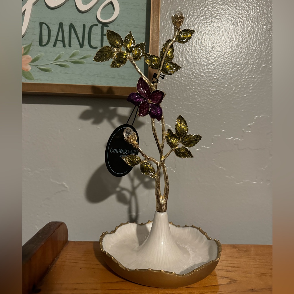 New Cynthia Rowley Floral Jewelry Stand Last Minute Christmas Gift Fairy Core